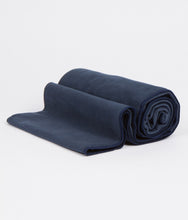 Cargar imagen en el visor de la galería, Manduka - eQua Mat Towel - Toalla de Yoga
